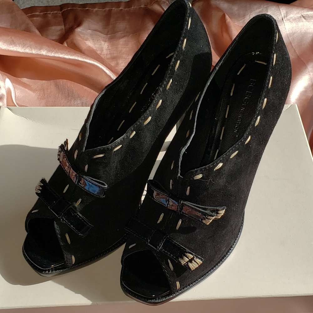 BCBGeneration Winona Heel
